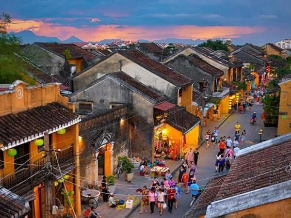 Bobe Homestay Хойан Экстерьер фото
